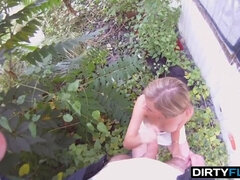 18 jahre, Leie, Blondine, Blasen, Spermaladung, Hardcore, Rasiert, Jungendliche (18+)