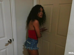 Sneaking In With Scarlit. Sneaky Sex. Chapter 1