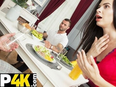 18 jaar, Enthousiasteling, Gevangen, Pop, Geld, Gezichtspunt, Realiteit, Mager