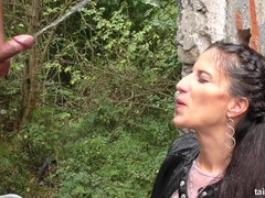 Любители, Фетиш, Молоко, На природе, Писсинг, На публике, Школьница, Молоденькие