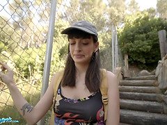 Enthousiasteling, Hardcore, Latijnse vrouw, Masker, Buiten, Spaans, Tatoeage, Tiener