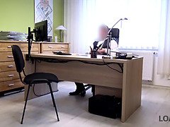 Grosser arsch, Braunhaarige, Geile alte tussi, Milf, Geld, Natürlichen titten, Stiefmutter, Titten