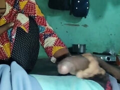 18 jaar, Grote mammen, Pijpbeurt, Hd, Huisgemaakt, Indisch, Zoenen, Strak