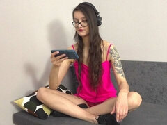 Culo grande, Verga grande, Mamada, Morena, Estilo perrito, Flexible, Flaco, Adolescente