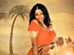 Passionate Indian Lady Reveals All