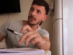 Leie, In den arsch, Grosser schwanz, Kehlenfick, Aufs gesicht abspritzen, Pornostars, Rasiert, Student