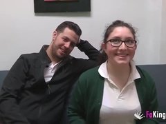Enthousiasteling, Pijpbeurt, Bruinharig, Mollig, Brillen, Schoolmeisje