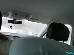 Leie, Auto, Deutsch, Handjob, Im freien, Pov, Öffentlich, Rotschopf
