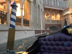 Ванна, Брюнетки, Подружка, Джинсы, Латиноамериканки, Вечеринка, Киски, Курящие