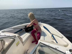 18 jahre, Blondine, Blasen, Schwanz, Hardcore, Im freien, Solo, Jungendliche (18+)