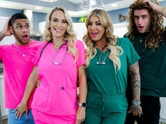 Gros cul, Grosse bite, Gros seins, Sucer une bite, Compilation, En levrette, Poupée, Mère que j'aimerais baiser