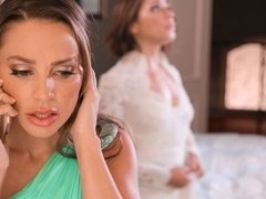 Tetas grandes, Besar, Lesbiana, Lamidas, Masturbación, Madres para coger, Coño, Estriptis