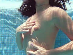 18 jahre, Tussi, Grosser arsch, Grosse titten, Bikini, Nackt, Öffentlich, Muschi