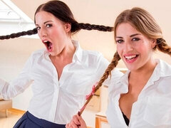 In den arsch, Grosser schwanz, Hundestellung, Frau frau mann, Natürlichen titten, Dürr, Titten, Zwillinge