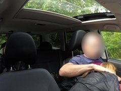 Gros seins, Sucer une bite, Voiture, Pénis, Adolescente