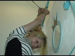Amateur, Bondage domination sadisme masochisme, Blonde, Bondage, Femelle, Maigrichonne, Attachée, Toilettes