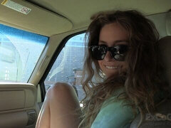 Amateur, Chambre à dormir, Sucer une bite, Brunette brune, Plantureuse, Maigrichonne, Adolescente, Jouets