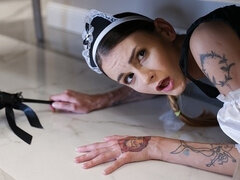 18 jahre, Hundestellung, Fetisch, Behaart, Hd, Realität, Tätowierung, Uniform