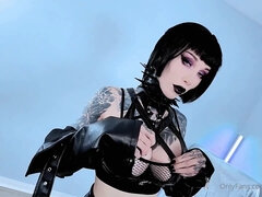 In den arsch, Grosser arsch, Grosse titten, Latex, Masturbation, Solo, Weibliche ejakulation, Spielzeuge