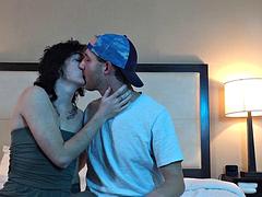 Blasen, Hardcore, Küssen, Zierlich, Erotischer film, Tätowierung, Jungendliche (18+), Titten