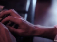 Bruinharig, Sperma, Erotisch, Harig, Ondergoed, Rijpe lesbienne, Speelgoed