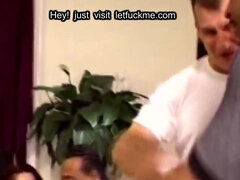 In den arsch, Braunhaarige, Nahaufnahme, Doppelpenetration, Gruppe, Hd, Interrassisch, Swingers