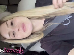 Leie, Schönheit, Grosse titten, Blondine, Blasen, Schmuddelige sprache, Hundestellung, Titten