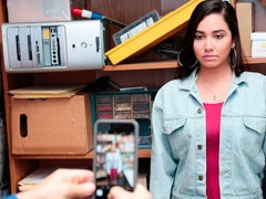 Большая жопа, Большие сиськи, Минет, Брюнетки, Застукали, Волосатые, Молоденькие, Униформа