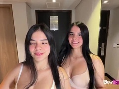 Chica, Mamada, Semen en la boca, Pequeña, Coño, Flaco, Adolescente, Trio