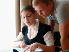 Спальня, Большой член, Минет, Брюнетки, Член, Натуральные сиськи, Молоденькие, Сиськи