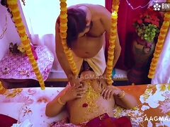 Bruinharig, Rondborstig, Dik, Handbeurt, Ondergoed, Rijpe lesbienne, Moeder die ik wil neuken, Tiener