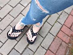Heelexs Gay Muscle Feet in Black Platforms: Toe Rings, Anklets Ripped Jeans