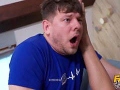 Blasen, Kehlenfick, Freundin, Lecken, Monster, Muschi, Reiten, Schreiend