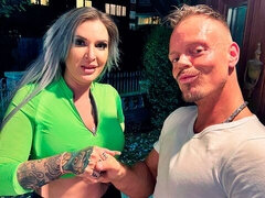 Grosser schwanz, Grosse titten, Bikini, Blondine, Küche, Milf, Pov, Titten