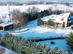 Natural Girl Enjoys Assfucking Penetration - Shona River