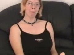 Enthousiasteling, Blond, Seksspeelgoed, Duits, Hd, Masturbatie, Slaaf, Alleen