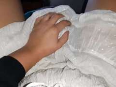 Morena, Hembra, Novia, Lesbiana, Lamidas, Orgasmo, Tímido, Falda