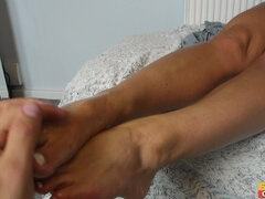 Grote lul, Grote mammen, Zwart, Rondborstig, Seksspeelgoed, Voeten, Fetisj, Masturbatie