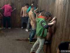 Blonde, Sucer une bite, Européenne, Trou de la gloire, Groupe, Orgie, Rasée, Adolescente
