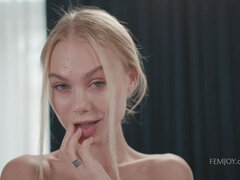 Arsch, Blondine, Süss, Fetisch, Klaffend, Handjob, Solo, Tätowierung