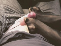Amateur, Noire, Voiture, Pieds, Mère que j'aimerais baiser, Nylon, Public, Jarretelles