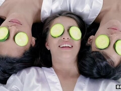 Mamada, Corridas, Polla, Corridas faciales, Cuadrupleta, Tetas naturales, Afeitado, Tetas