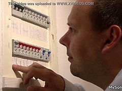 Blasen, Braunhaarige, Betrug, Fingern, Lecken, Reiten, Schreiend, Jungendliche (18+)