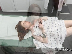 Tetas grandes, Mamada, Linda, Médico, Tetas naturales, Oficina, Adolescente, Tetas