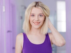 素人, ブロンド, 指いじり, オナニー, 自然山雀, ショートヘア, ストリッピング, ティーン