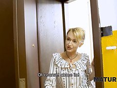 Kinky mature Russian MILF can't resist boy's cock in her bed