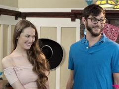 Morena, Familia, Lamidas, Orgasmo, Pequeña, Coño, Afeitado, Falda