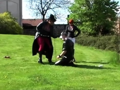 Enthousiasteling, Dominante vrouw, Fetisj, Meesteres, Buiten, Roodharige vrouw, Billekoek