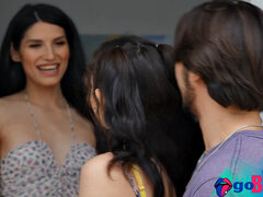 18 jaar, Grote kont, Biseksueel, Pijpbeurt, Stel, Kwartet, Groep, Tiener