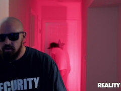 Amateur, Gros seins, Noire, Blonde, Sucer une bite, Talons, Espagnole, Fessée